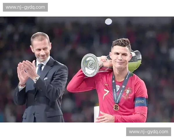 葡萄牙世界杯征程:从崛起到辉煌,揭示球队背后的奋斗与荣耀 葡萄牙世界杯征程:从崛起到辉煌,揭示球队背后的奋斗与荣耀